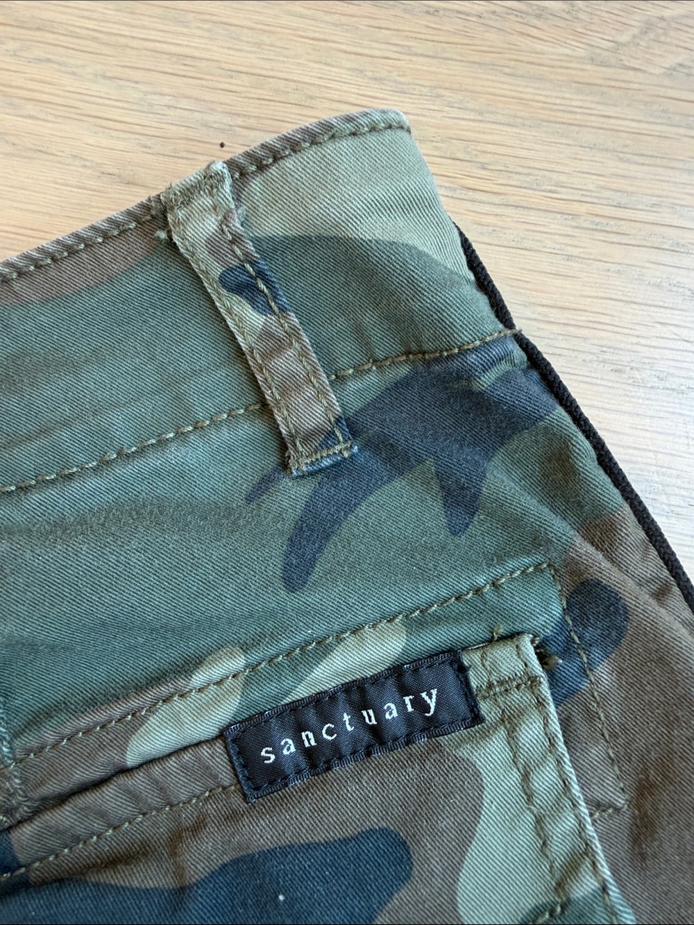 Sanctuary Anthropologie camp side stripe stretch pants cropped size 28 Like new - Picture 5 of 8